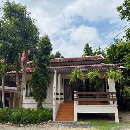 Boon Heritage House Koh Samui Esterno foto